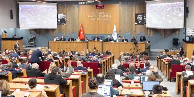 İzmir Basmane'de yapı yüksekliğine 84 metre sınırı