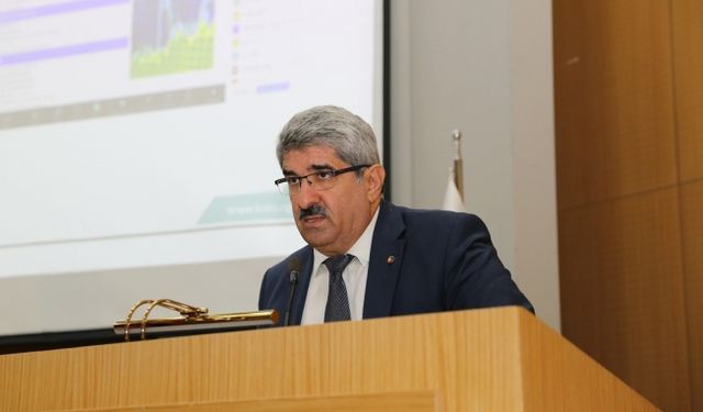 ''İhracatçılarımızın başarısını takdir etmemiz gerekiyor!''