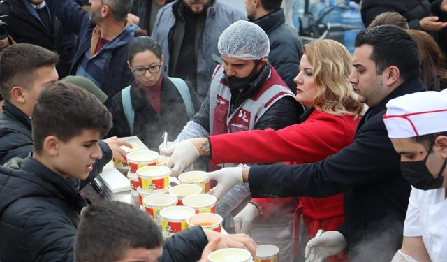 İzmit Belediyesi'nden Darıca’ya destek!