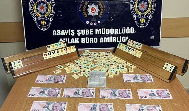 4 Kişiye Ceza, 2.100 TL'ye El Konuldu!