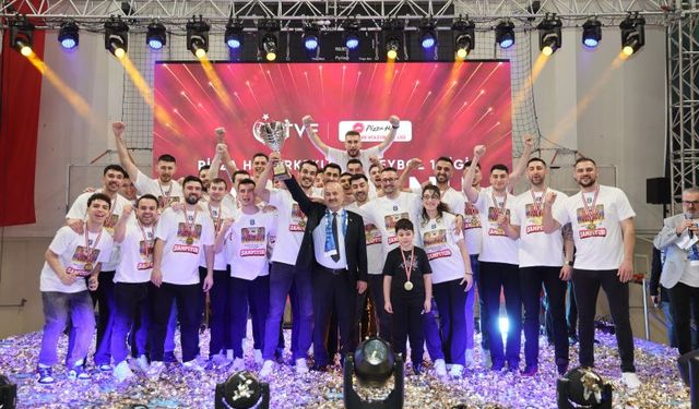 Gebze’nin “Efeleri” Şampiyonluk Kupasını Aldı