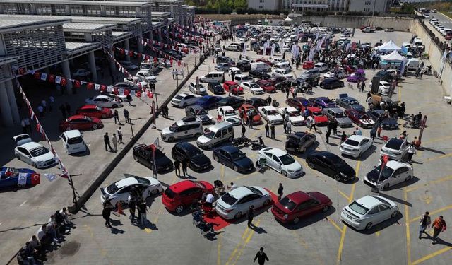 Gebze’de Modifiyeli Araçlar Festivali