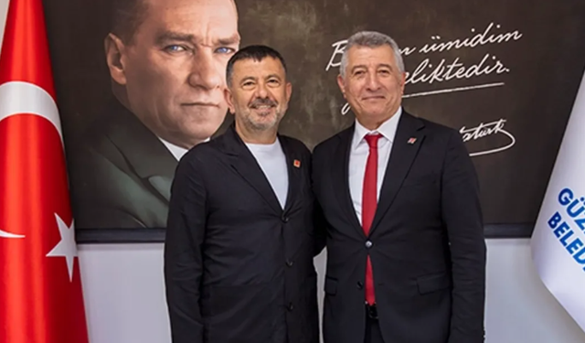 CHP'li Ağbaba’dan Güzelbahçe'ye övgü