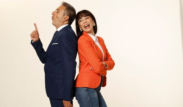 Aşk ve Siyasetin Komik Çatışması Tiyatro Sahnesinde