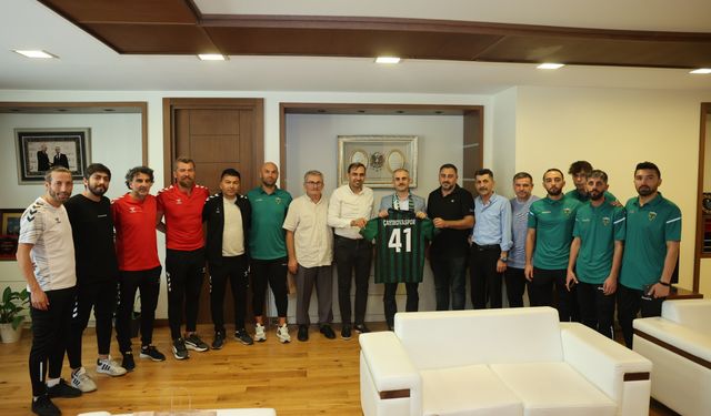 Çayırovaspor’dan Başkan Çiftçi’ye 45. yıl ziyareti