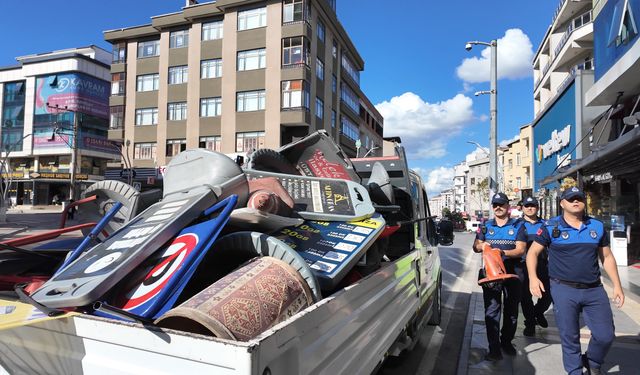 Çayırova Zabıtası, caddelerde işgallere geçit vermiyor