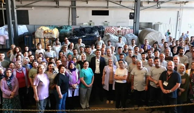 Başkan Çavuşoğlu’ndan tekstil emekçilerine ziyaret