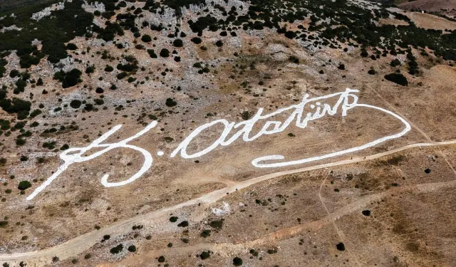 Dünyanın en büyük Atatürk imzası Gemlik’te yenilendi