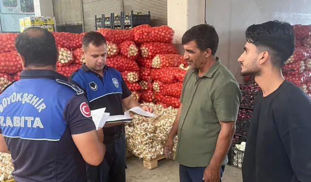 Manisa Büyükşehir'den market ve pazarlara sıkı denetim