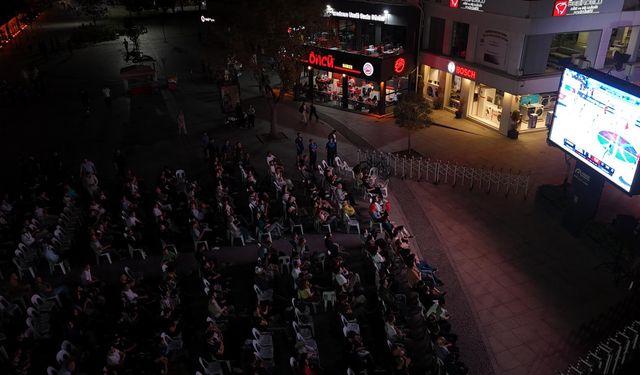 Final Heyecanı Gebze’de Dev Ekranlarda