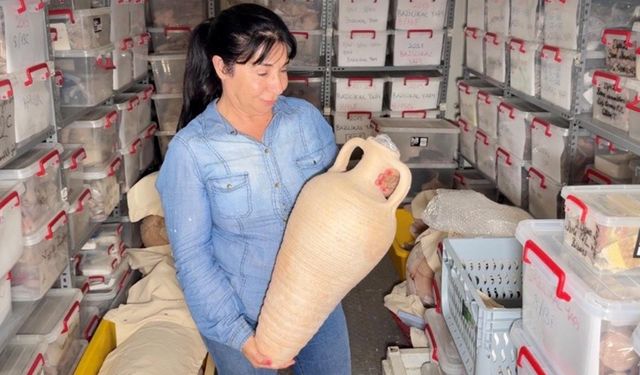 Bathonea Antik Liman Kazısında Yeni Buluntulara Ulaşıldı