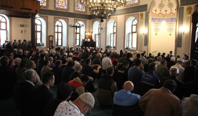 Cumhuriyetimiz İçin Mevlit Programı Düzenlendi