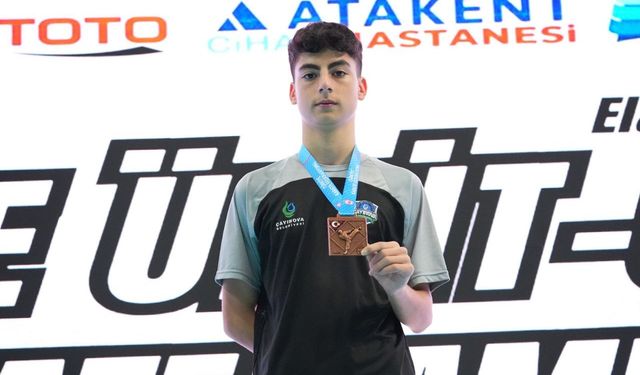 Çayırova Belediyesi’nin iki karatecisine milli davet