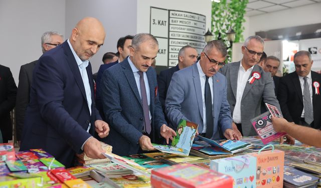 6. Çayırova Kitap Günleri, kapılarını açtı