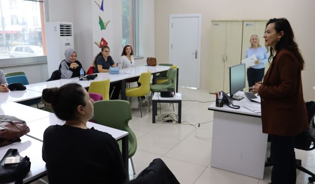 AÇEV ve İzmit Belediyesinden anneler için eğitici iş birliği