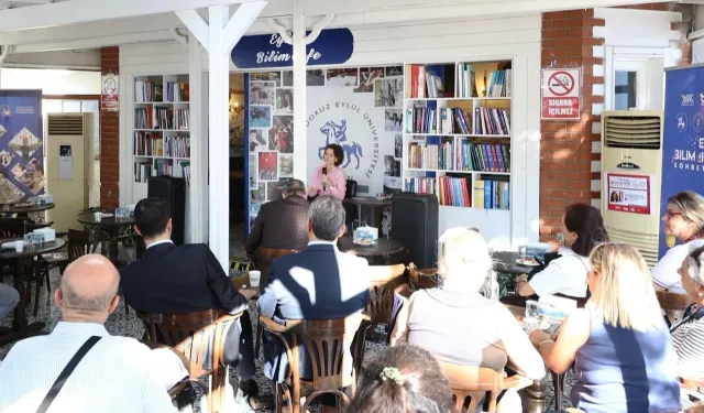 DEÜ Bilim Kafe’de 'Sağlık ve Bilim' buluştu