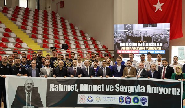 Dursun Ali Arslan  Anısına Voleybol Turnuvası Düzenlendi