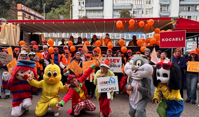 LÖSEV’den Kocaeli ve Sakarya’da Farkındalık Korteji