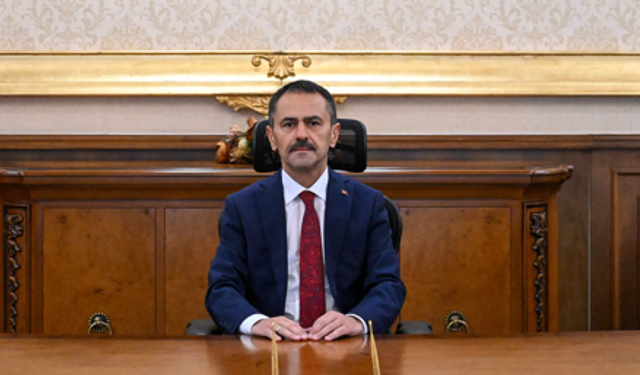 Vali Aktaş: Cumhuriyetimiz İlelebet Payidar Kalacaktır