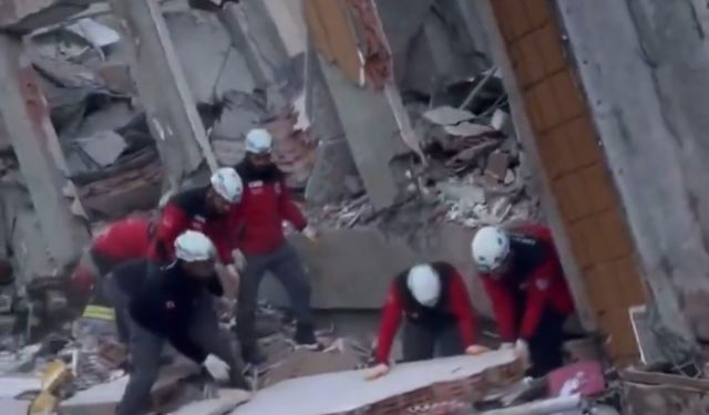 Enkaz altında kalanların kimliği belirlendi!