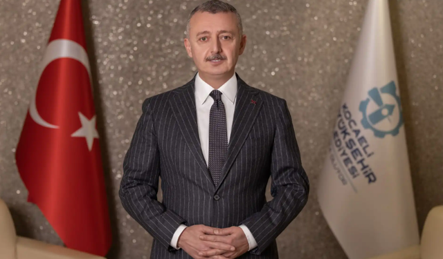 ''Cumhuriyet aynı ruhla dimdik ayakta durmaktadır”