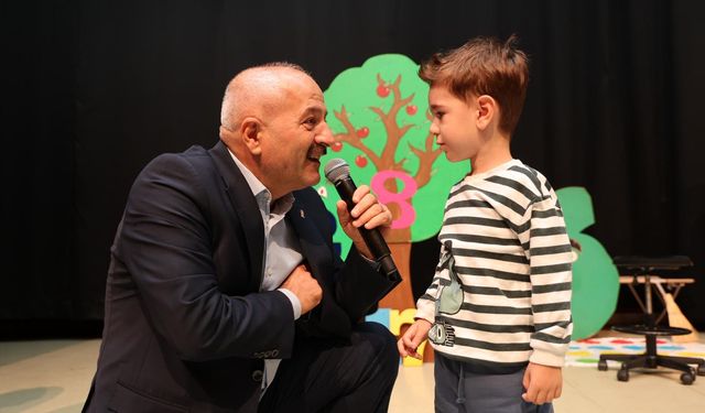 Başkan Büyükgöz’den Miniklere Sürpriz