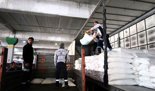 Büyükşehir’den arıcılara yüzde 50 hibeli arı yemi