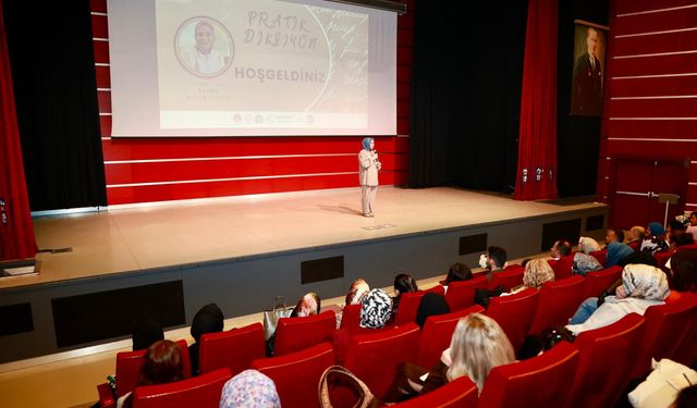 Gebze Belediyesi’nden “Pratik Diksiyon” Söyleşisi