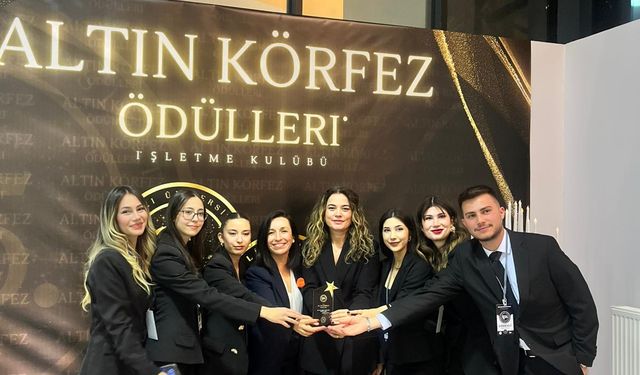 LÖSEV’e “En İyi Sivil Toplum Kuruluşu” Ödülü