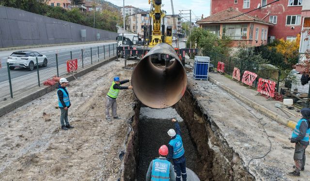 İSU altyapı çalışmalarını sürdürüyor