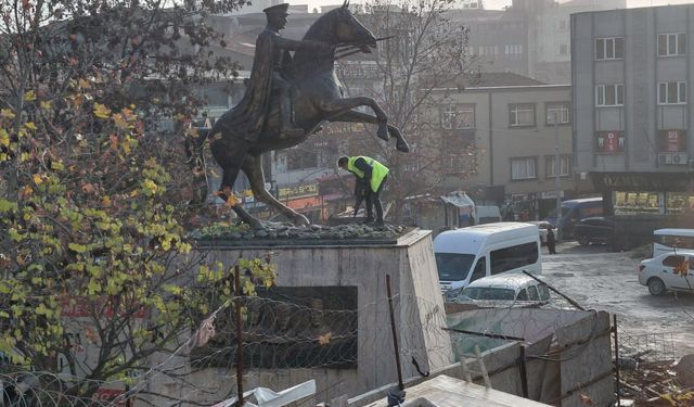 CHP’li Gülcan Aksu: Meydandan ve Hafızamızdan Silemezsiniz!