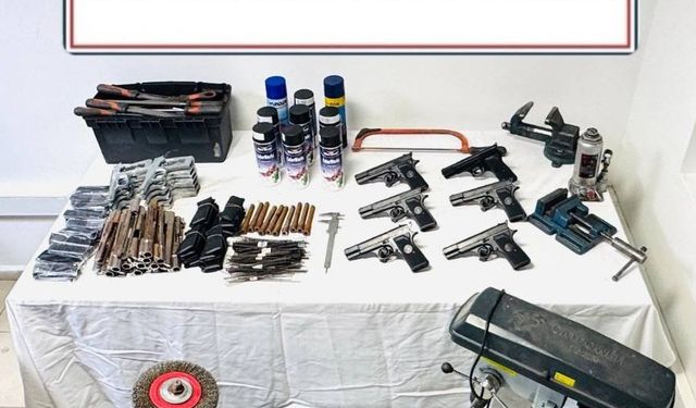 Silah İmalathanesine Jandarma Baskını!