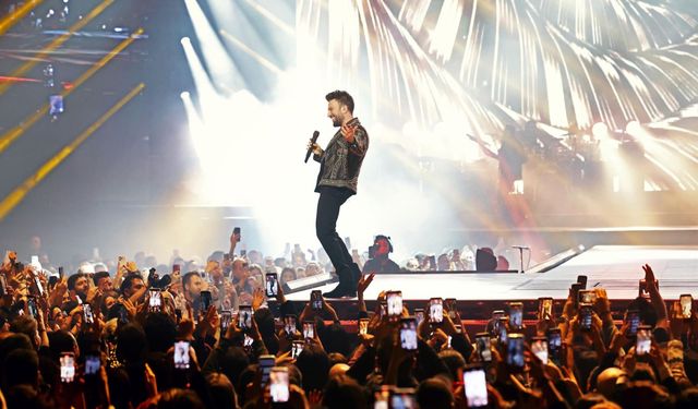 Megastar Tarkan’dan Muhteşem Konser