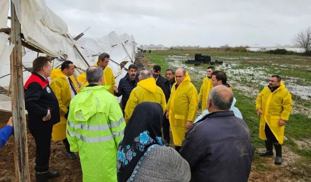 Antalya'daki seralarda hasar tespit için Bakanlık devrede