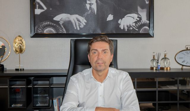 Bülent Sarı'dan KYK Burslarına Sert Tepki