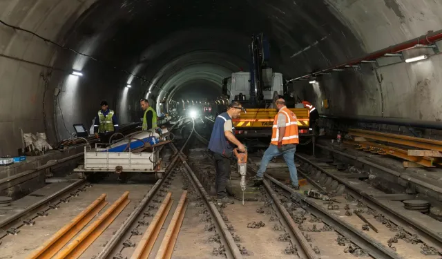 İzmir Metrosu'nda güvenlik için yoğun mesai