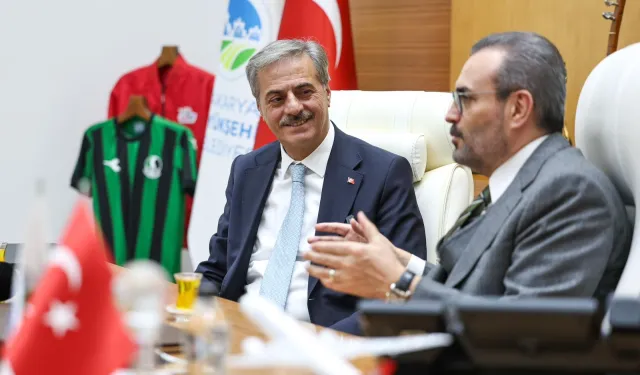 Mahir Ünal,Sakarya'da temaslarda bulundu