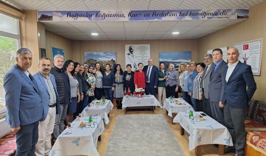 Gebze KAI Derneği'nden Anlamlı Anneler Günü Etkinliği