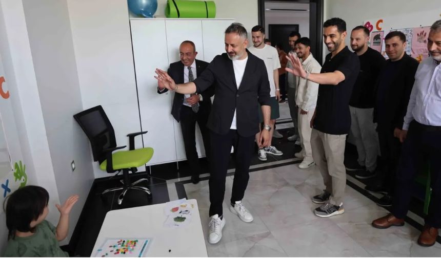 Konyaspor’un yıldızlarından ‘Özel’ ziyaret