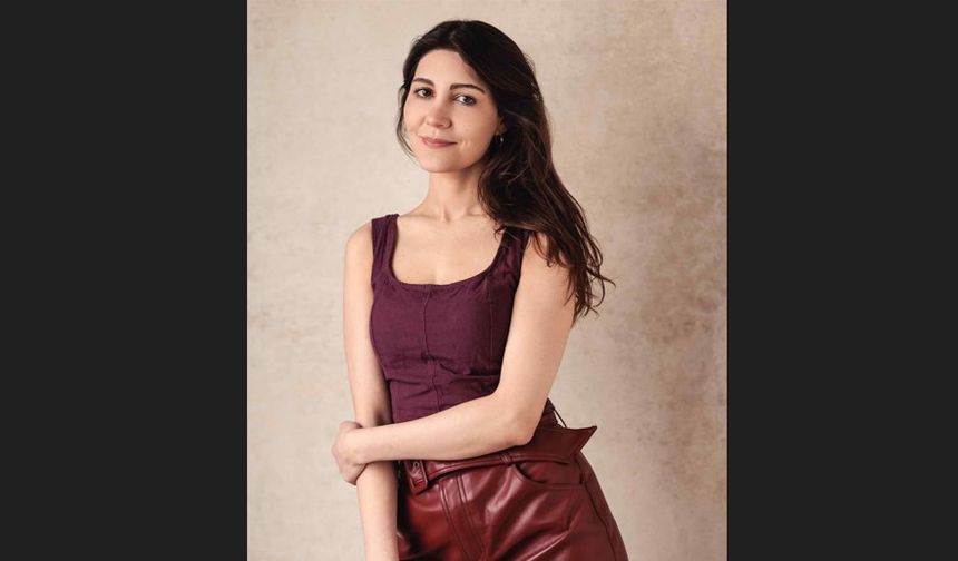 Feride Morçay Avrupayı Salladı Türkiye'ye Geliyor