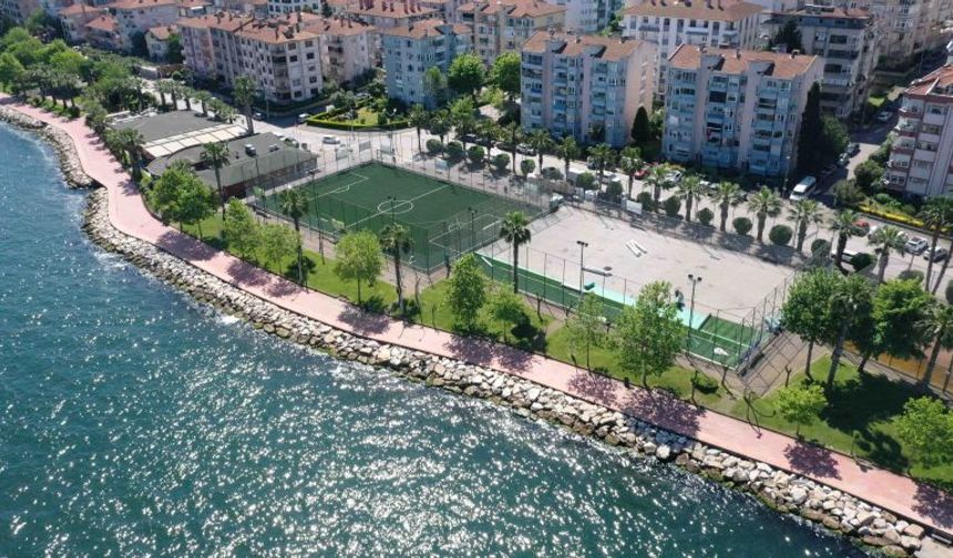 Karamürsel’deki sahalar ilk günkü gibi pırıl pırıl