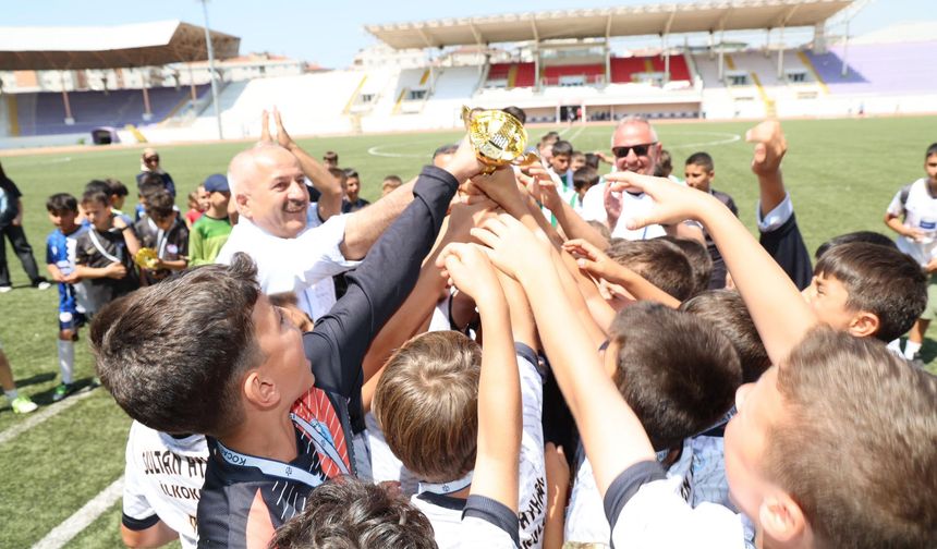 Büyükgöz Minik Sporcuları Yalnız Bırakmadı