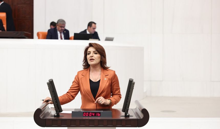 "Çocuklarımız bilimle değil, protokolle büyüyor!"