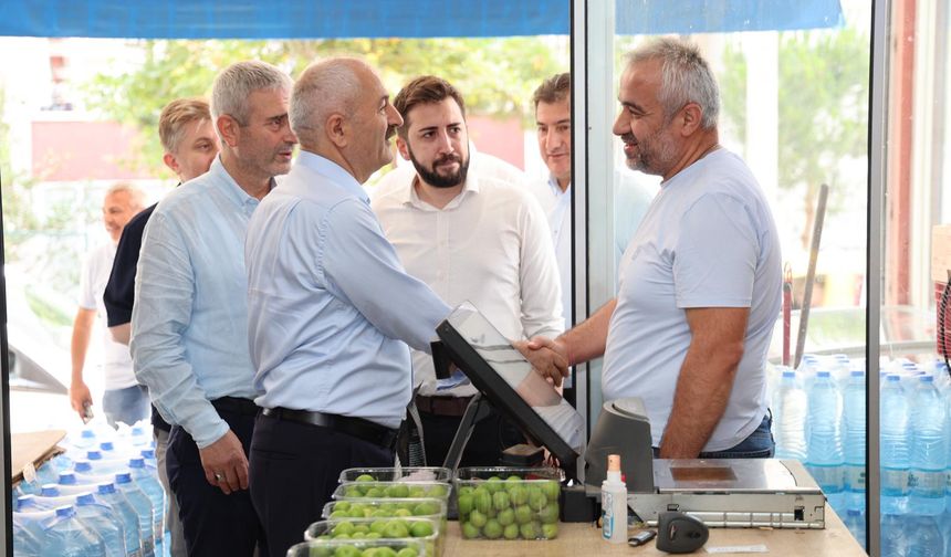 Beş Başkan Barış Mahallesi Esnafıyla Buluştu
