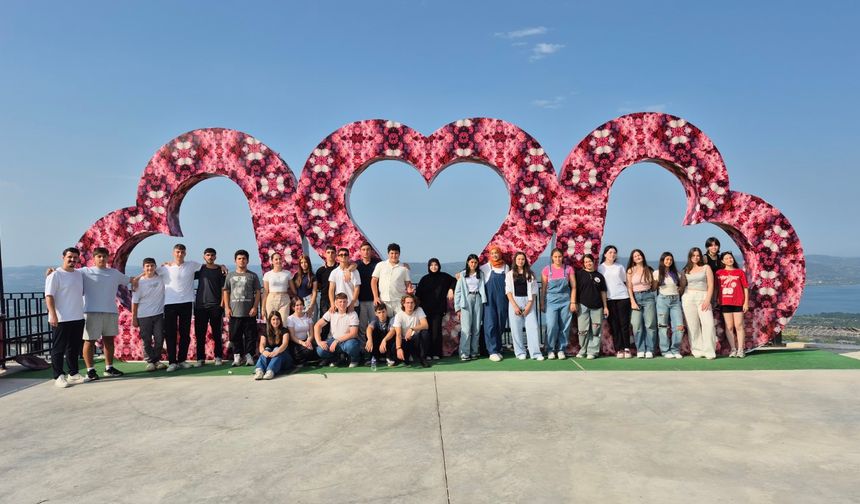 Gençler Unutulmaz Kamp Deneyimi Yaşadı