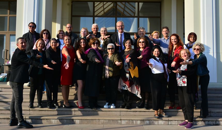 “İzmit’in Hafıza Durakları Mahalleler” Sergisi Açıldı