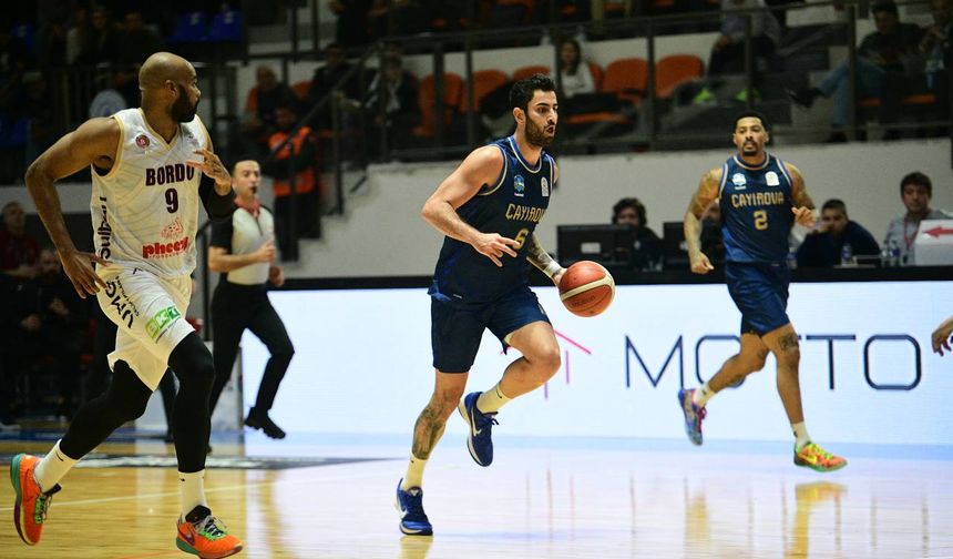 Çayırova Belediyesi, maçtan 63-77 galip ayrıldı