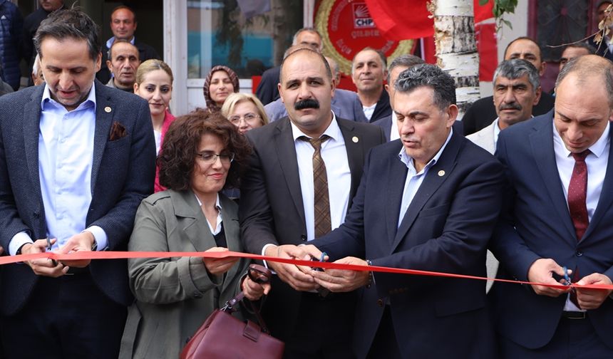 Başkan Demir, CHP Çıldır ilçe binasının açılışına katıldı