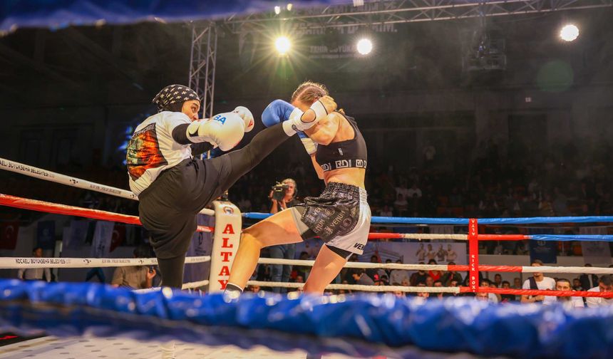 Kocaeli’de Kick Boks Kemer Şampiyonası