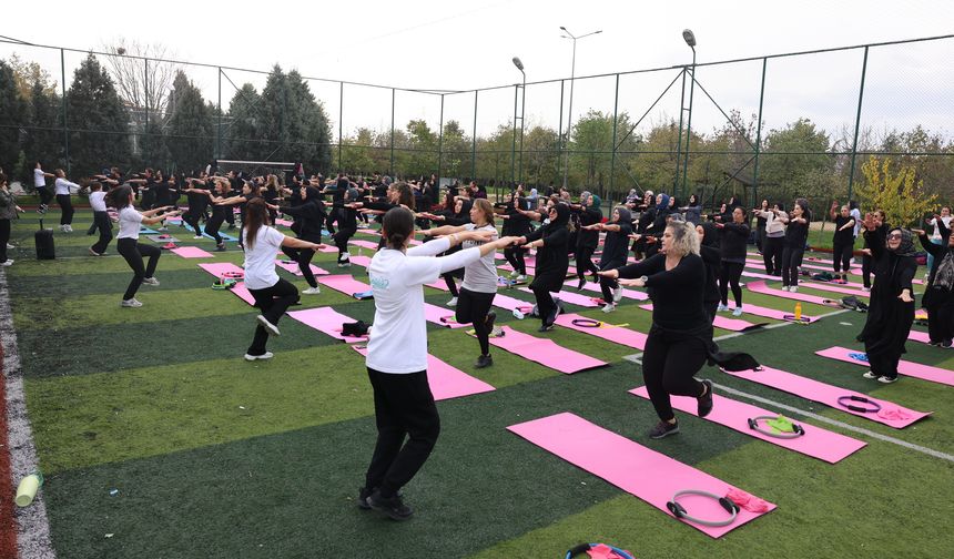 Bilgievi kursiyerleri, matını al gel etkinliğinde buluştu